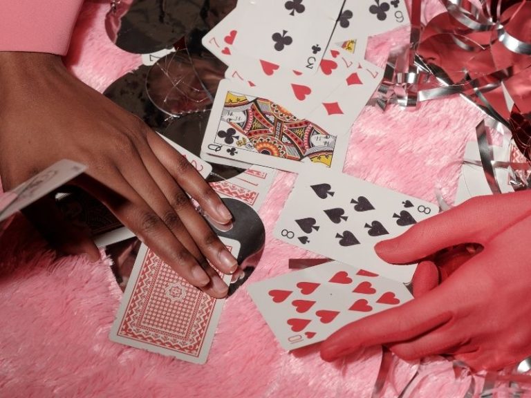 Tirage Grand Jeu Voyance 32 Cartes