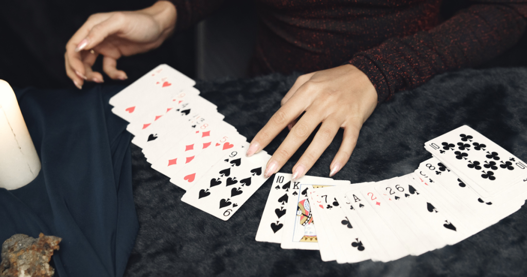 Cartomancie gratuite en ligne